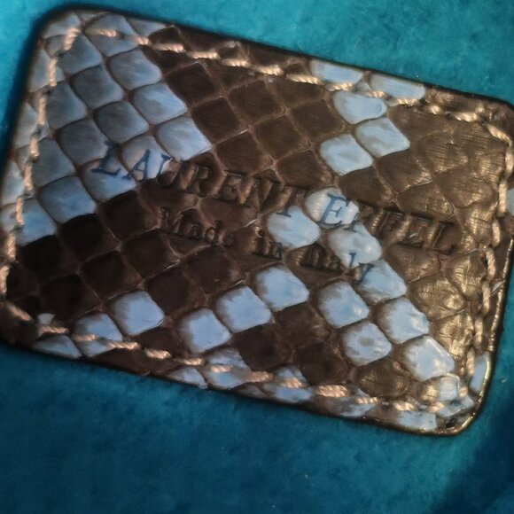 NWOT Womens Laurent Effel Gray Blue Python Print Leather Clutch Handbag - Picture 5 of 5